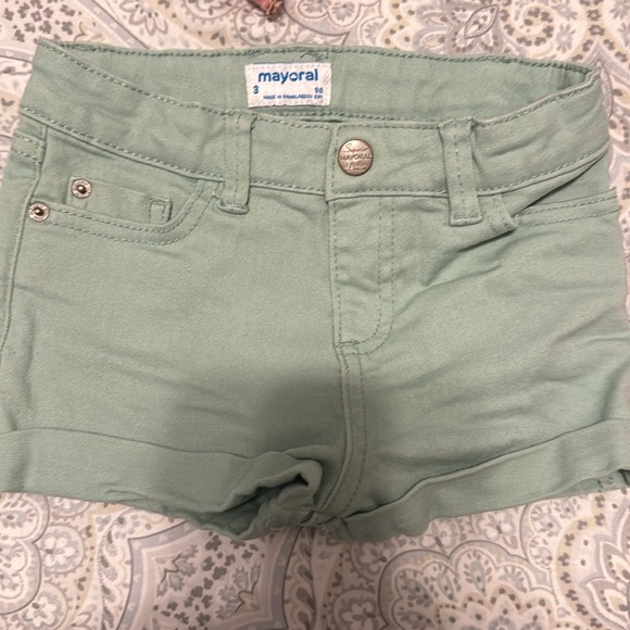 Toddler Girls 3t shorts - Picture 2 of 10